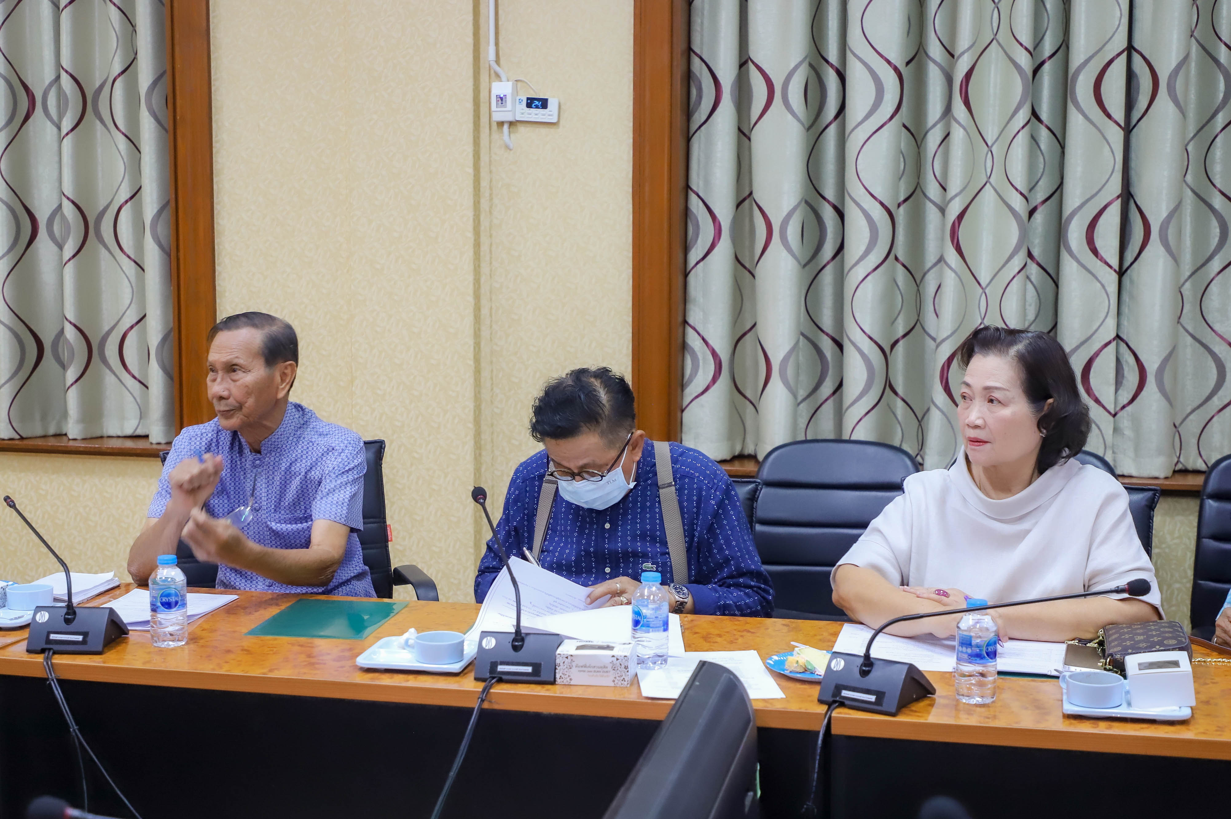 title - ชมรมผู้สูงอายุประชุมคณะกรรมการชมรมผู้สูงอายุ ส.ป.ก.